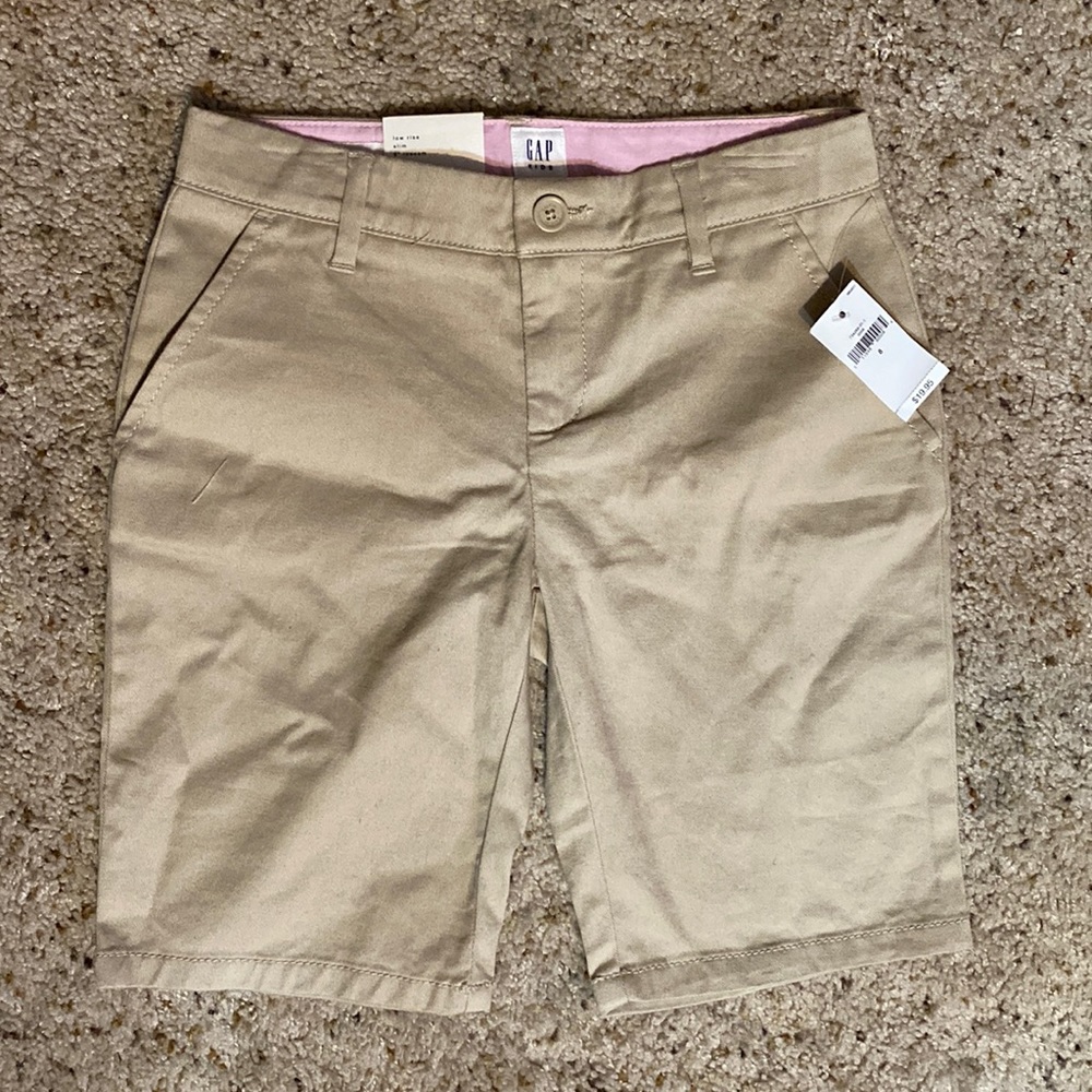 Gap Girls School Uniform Khaki Bermuda Short Size 8, Adjustable Waist, Stretch